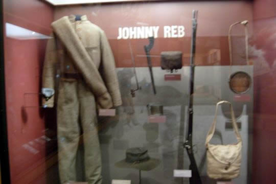 Johnny Reb
His blanket carried over his shoulder also held his personal items. The South did not have the money or industry to provide backpacks,
