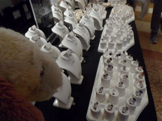 George browsing the ship jewelry store
