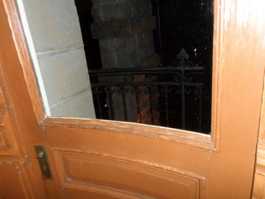 Walkway around the round turret
