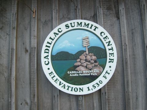 Highest peak on the eastern coast
