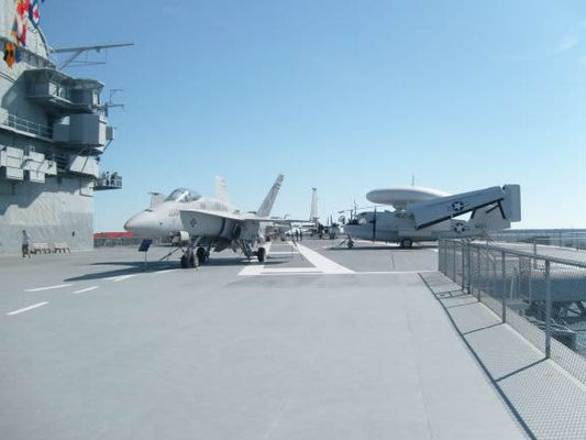 Flight deck
