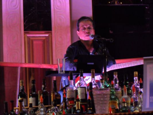 Country singer in the Capitol Lounge
