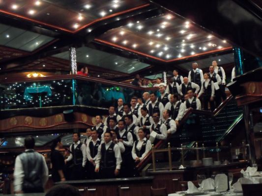 More singing waiters
