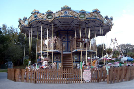 Double-decker carousel
