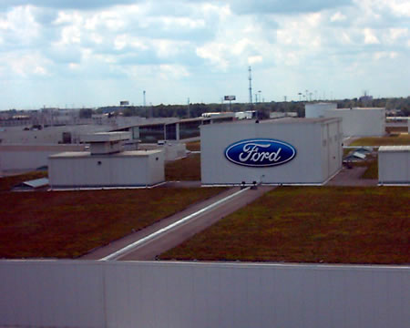 Living  roofs
The roofs of the plant are covered with sedum groundcover to protect them from solar radiation, storms, and changes in temperature. The plants absorb the rain and use it to grow so there is little runoff. It never needs mowed since they only grow 6 inches high. It also filters any water it doesn't use for cleaner return to the river.
