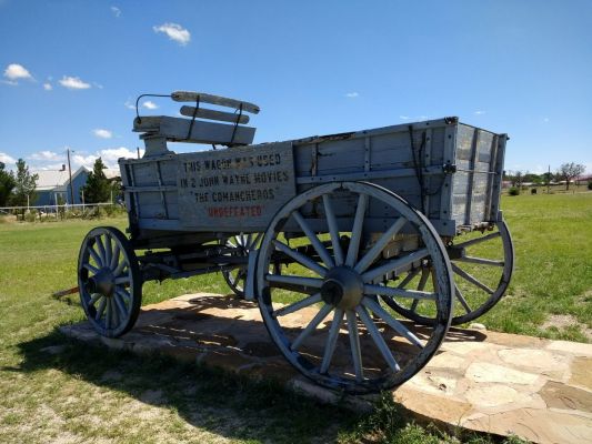 Wagon used in two John Wayne movies.

