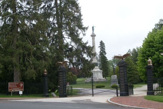 National cemetary
Northern soldiers were properly buried in Gettysburg, a northern town. Southern soldiers were left in the streets and buried in mass graves eventually. A southern ladies group raised money later to dig them up and bring them home for proper burials.
