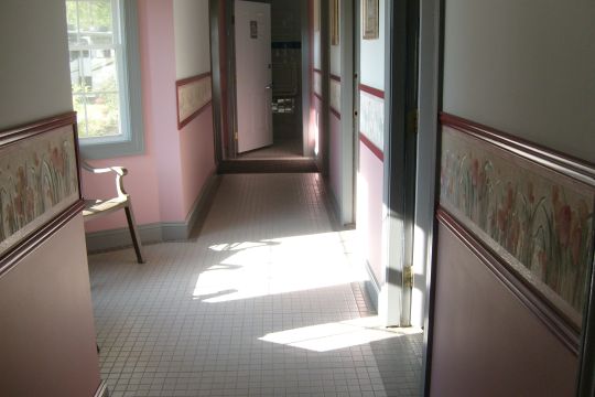 Ain't that purdy for a restroom facility?
