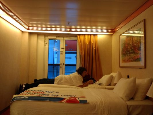 Our awesome room with French doors and obstructed view
At least we had plenty of light in the room and it was a big room.
