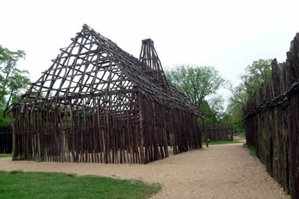 Colonist home or bunkhouse structure
