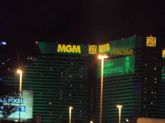 MGM
