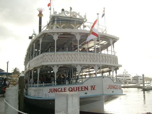 Jungle Queen tour boat
