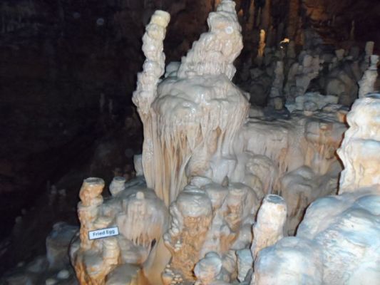 natural_bridge_cavern29.jpg