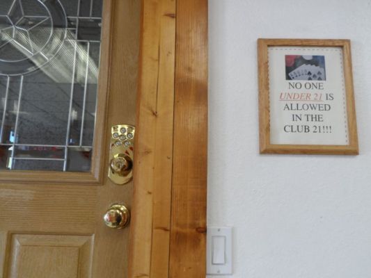 21 club - Summit Vacation Resort
I managed to sneak in LOL
