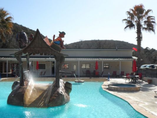 Sport Center Pool - Summit Vacation Resort
