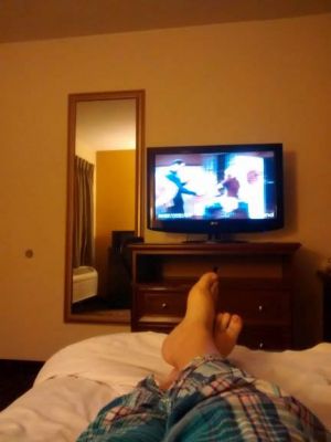 Relaxing in Motel 8 room in Seguin, TX on August 2014 vacation
