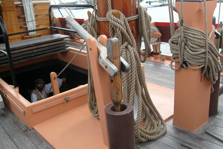 Pump to pump water out of the hold.
