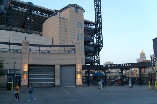 Right field
