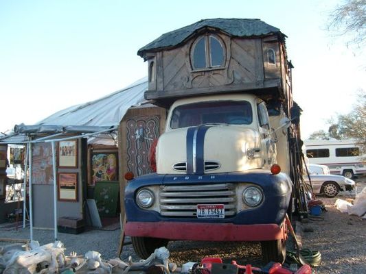 Unusual motorhome
