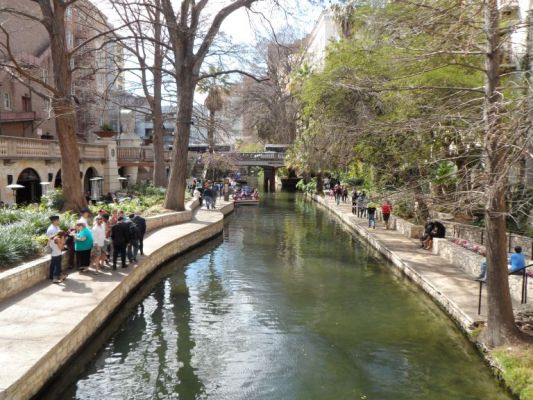 sanantonio025.jpg