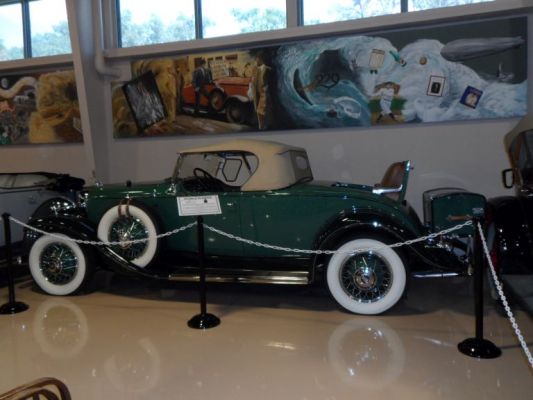 1931 Cadillac 355 Roadster
