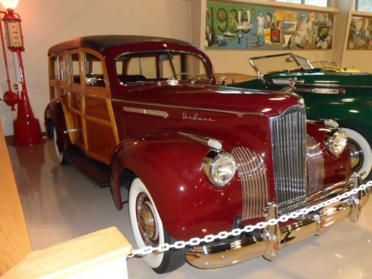 1941 Packard 110 Series 1900
