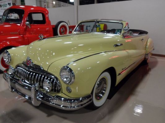 1948 Buick Roadmaster Convertible

