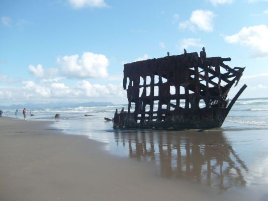 Peter Iredale shipwreck
