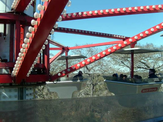 The lighthouse ride
Great view of the park and boats as it spins slowly.
