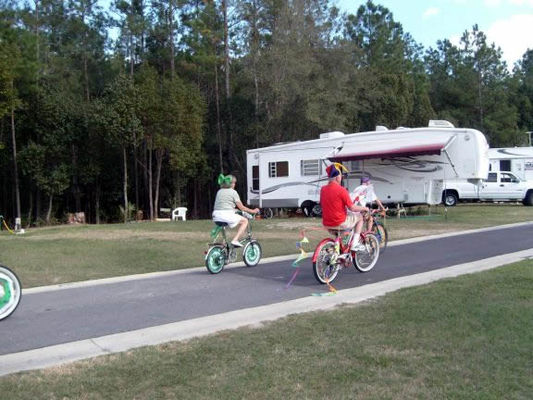 Mardi Gras parade at Wilderness RV Resort
It was cool. They threw beads and candy at us. Later, they had a shrimp boil and barbecue.
