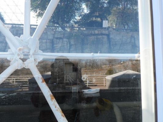 Boat and landing on the ocean
