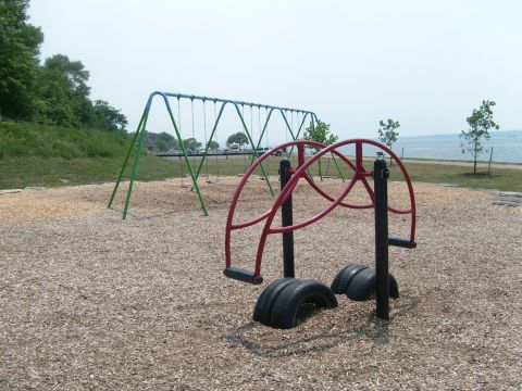 Springy teeter totter
