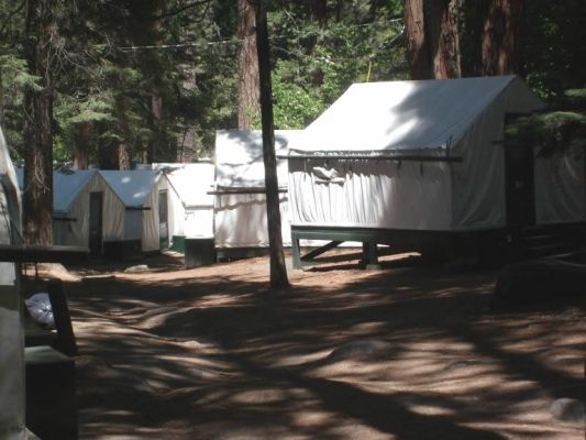 Curry Village
Cheaper accommodations offered for those who could not afford to stay at the lodges.
