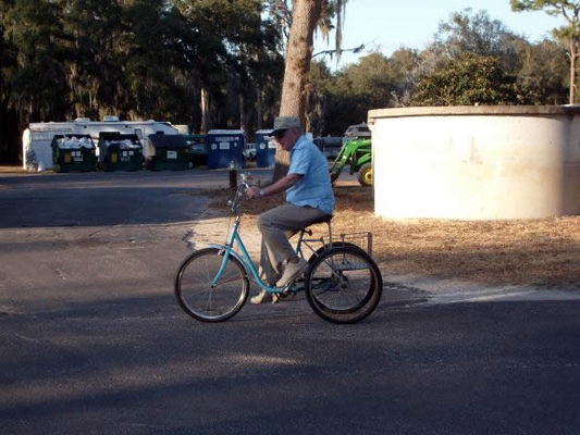 Some ride 3 wheel bikes
