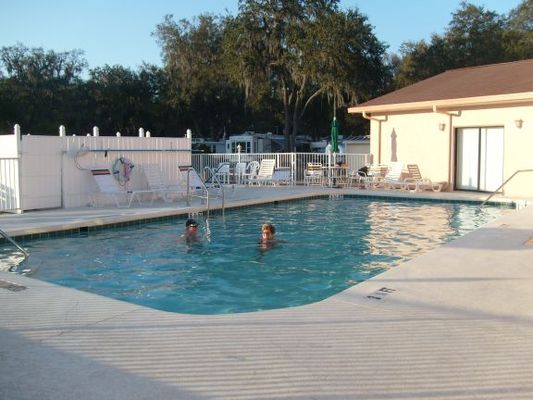 Warm pool and hot tub

